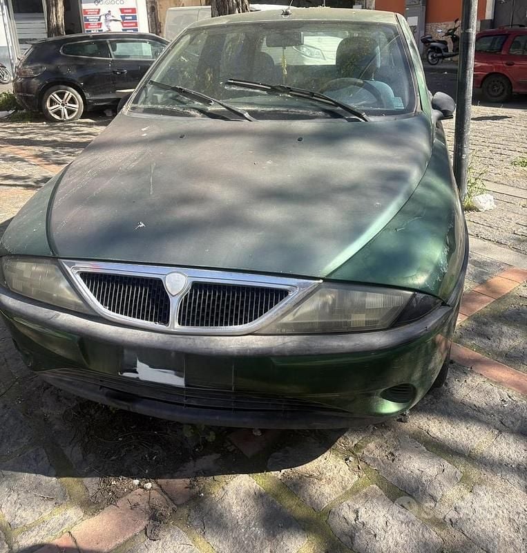 Usata Lancia Ypsilon 1998 Utilitaria