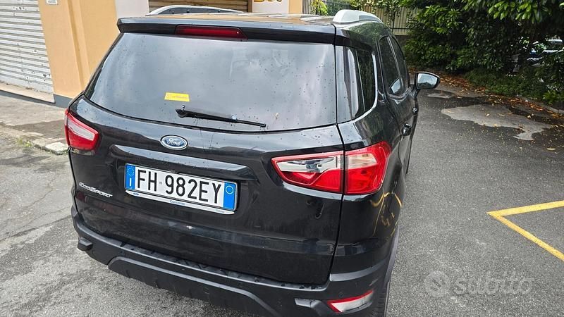 Usata Ford Ecosport Titanium S 95 CV (69 kW) 2017 Nero SUV