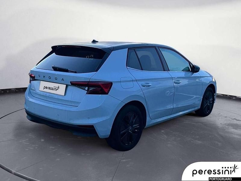 Usata Skoda Fabia Style 95 CV (69 kW) 2025 Bianco luna metallizzato nero Utilitaria