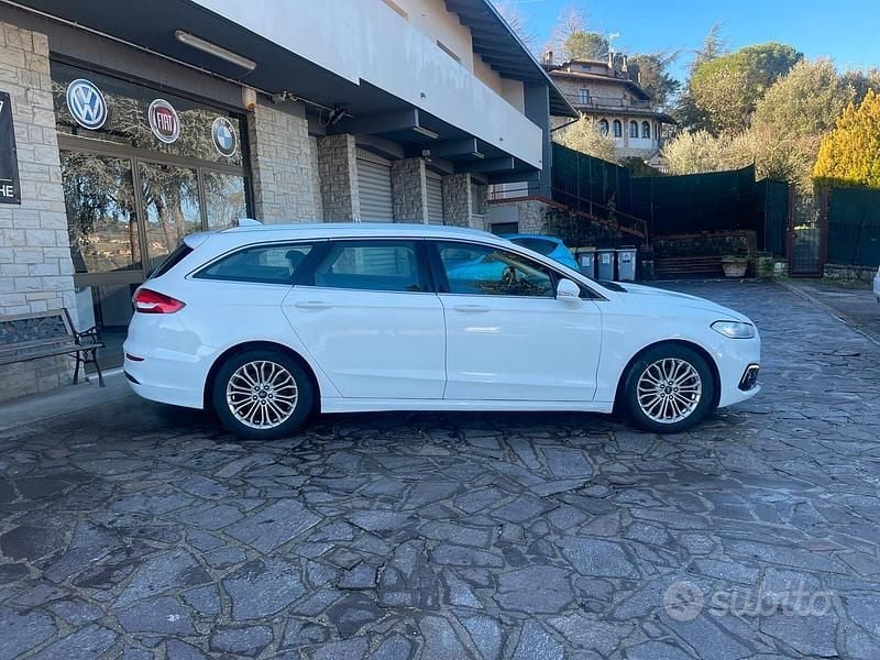 Begagnad Ford Mondeo ST-Line 150 HK (110 kW) 2020 Vit Kombi