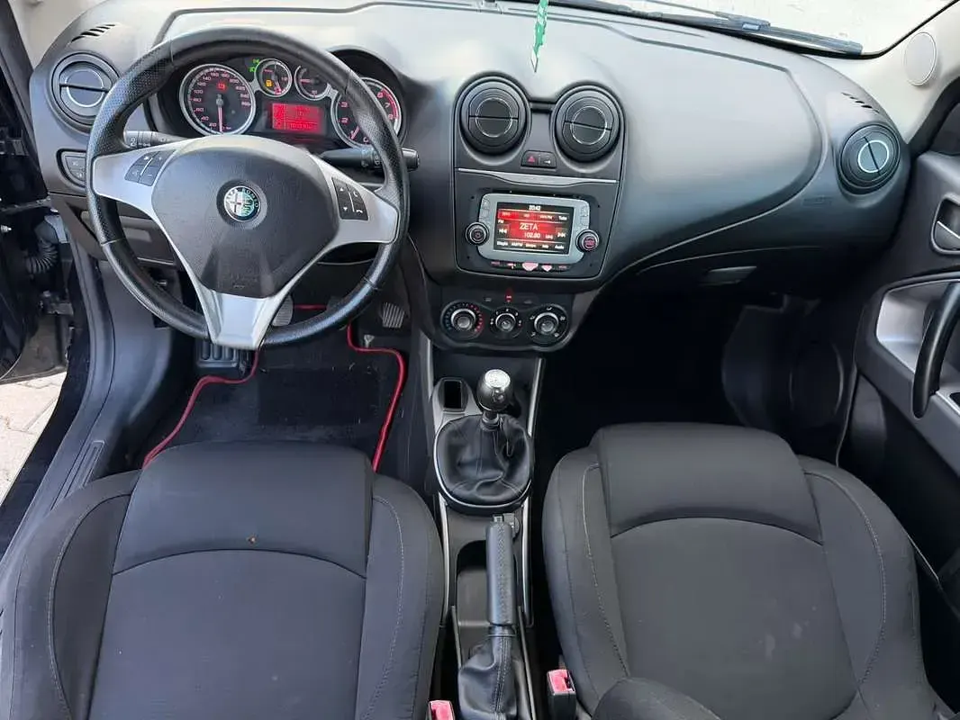Usata Alfa Romeo MiTo Progression 69 CV (50 kW) 2015 Utilitaria