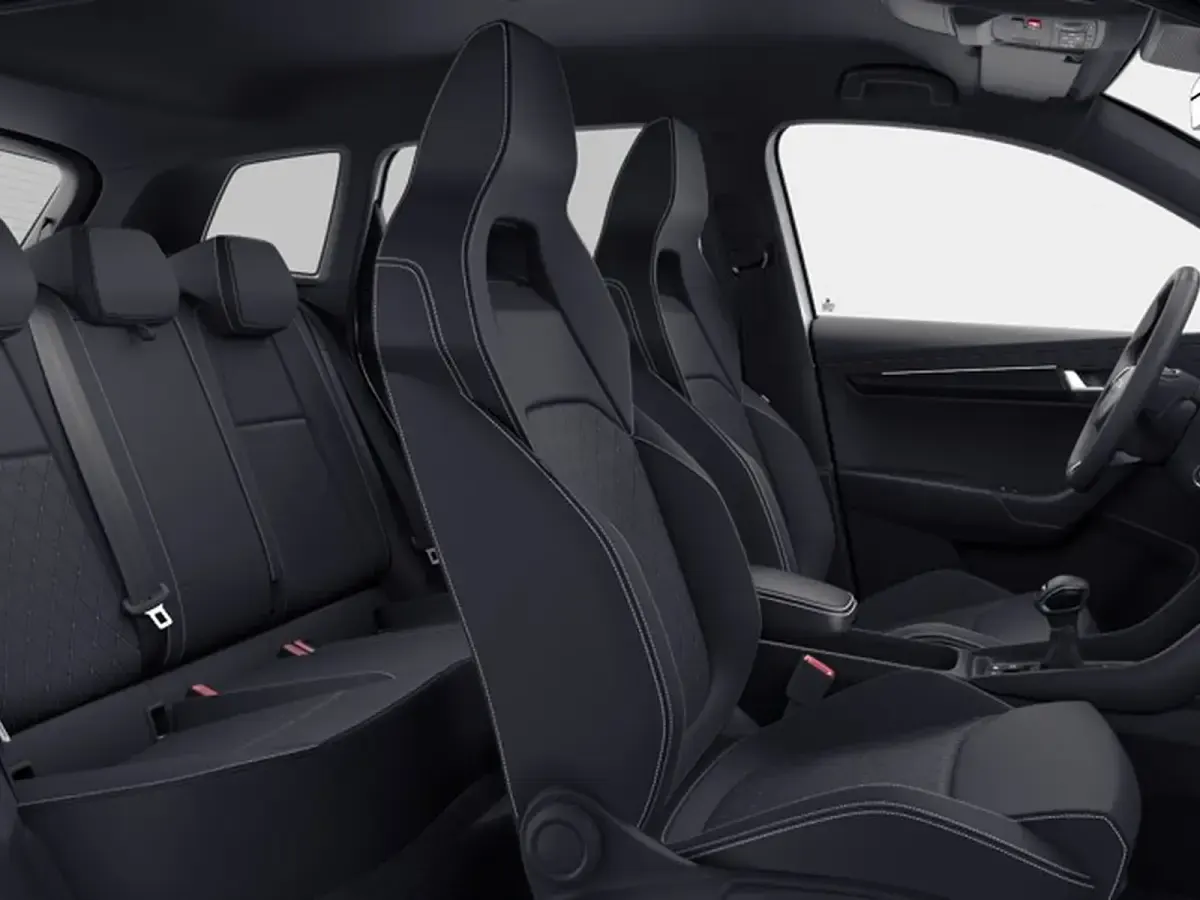Nuova Skoda Karoq SportLine 150 CV (110 kW) 2026 Bianco luna metallizzato SUV