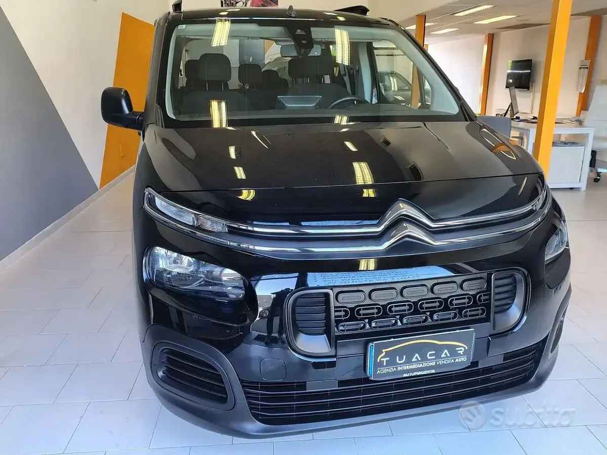 Usata Citroën Berlingo Live 110 CV (80 kW) 2020 Nero Monovolume