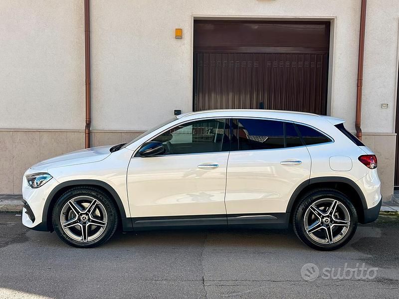 Usata Mercedes GLA180 Premium 2022 Bianco SUV