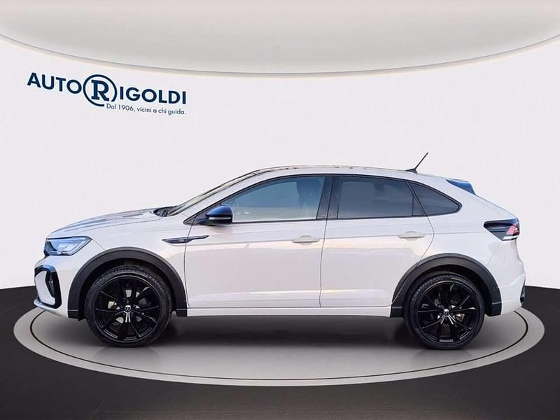 Usata VW Taigo R-line 110 CV (80 kW) 2023 Ascot grey nero SUV