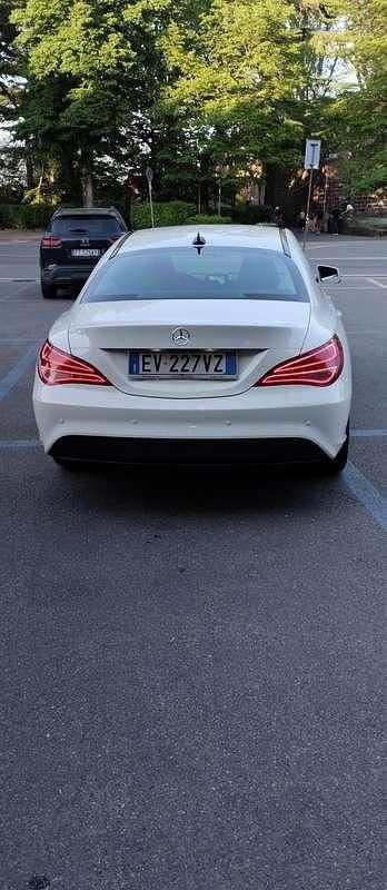 Occasion Mercedes CLA180 Premium 109 ch (80 kW) 2014 Beige Berline