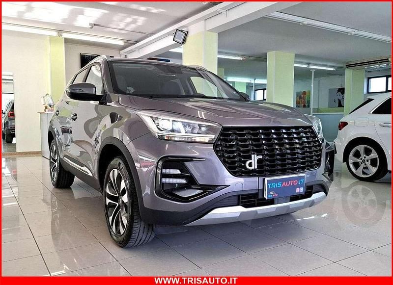 Grigio Usata 2023 DR DR 5.0 SUV | 14.800 € (Buon prezzo) - Immagine 1/4
