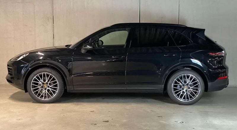 Usata Porsche Cayenne Platinum Edition 340 CV (250 kW) 2023 Nero SUV