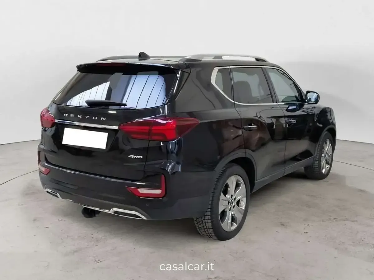 Usata SsangYong Rexton 203 CV (149 kW) 2023 Nero SUV