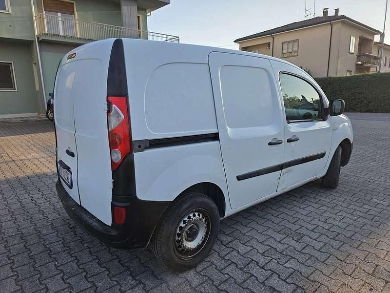 Usata Renault Kangoo Dynamique 106 CV (77 kW) 2010 Station wagon