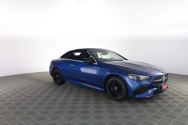 Usata Mercedes CLE200 AMG Line Premium 203 CV (149 kW) 2024 Blu Cabrio