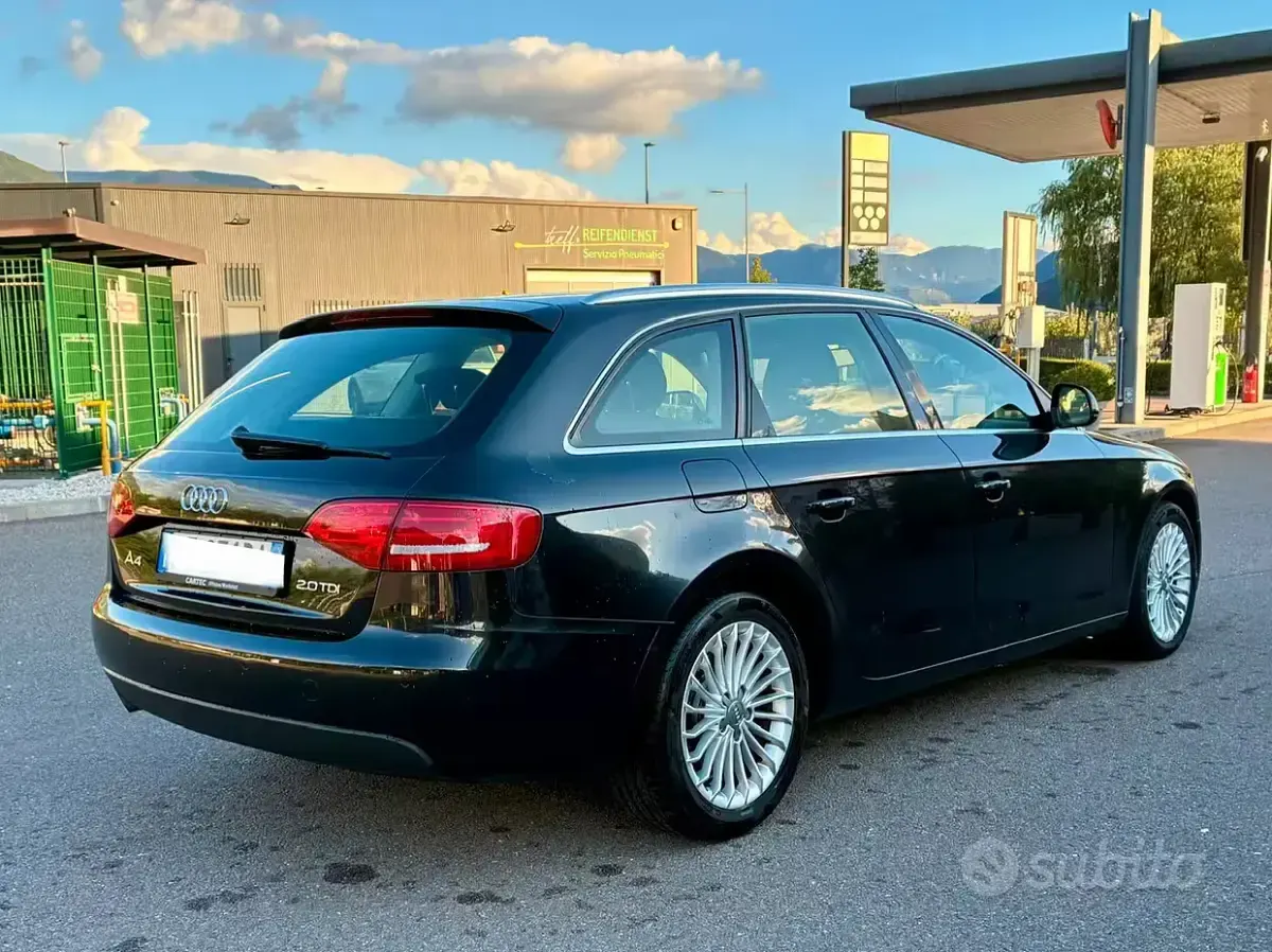Usata Audi A4 170 CV (125 kW) 2009 Nero Station wagon