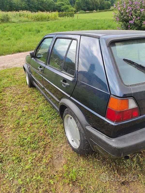 Usata VW Golf II GTD 80 CV (58 kW) 1991 Blu Utilitaria