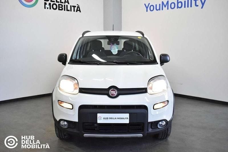 Usata Fiat Panda 4x4 Wild 86 CV (63 kW) 2022 Bianco Utilitaria