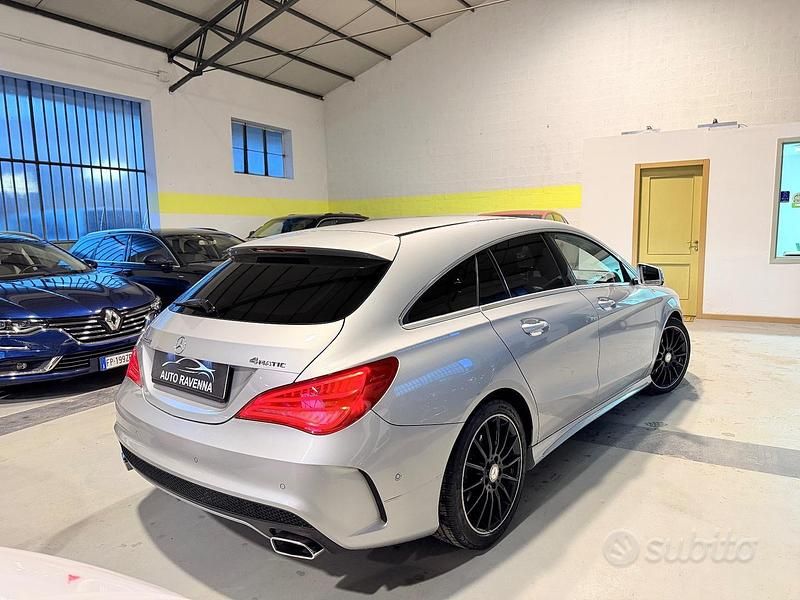 Usata Mercedes CLA220 Premium 176 CV (129 kW) 2016 Grigio Berlina