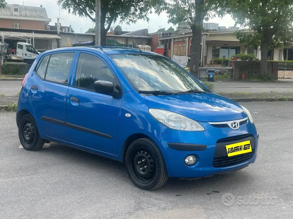 Usata Hyundai i10 64 CV (47 kW) 2009 Bluazzurro Utilitaria