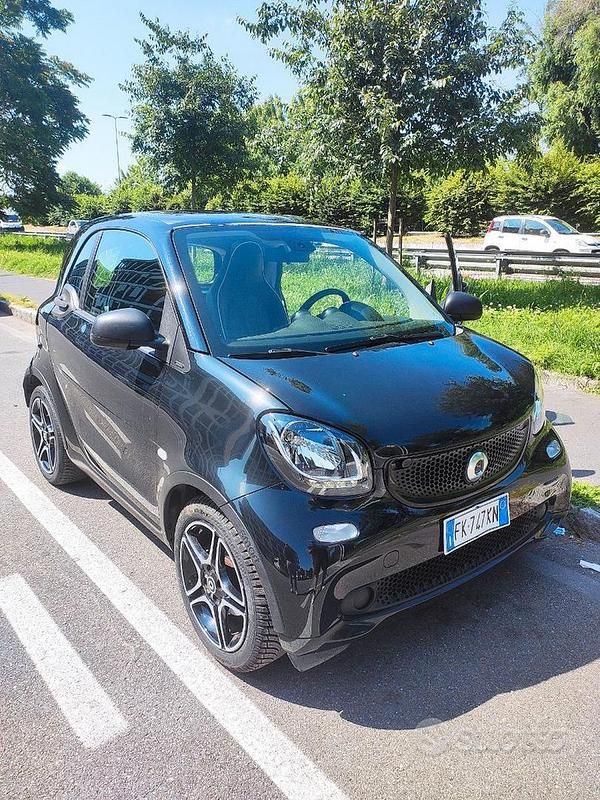 Usata Smart ForTwo Coupé Passion 90 CV (66 kW) 2017 Utilitaria
