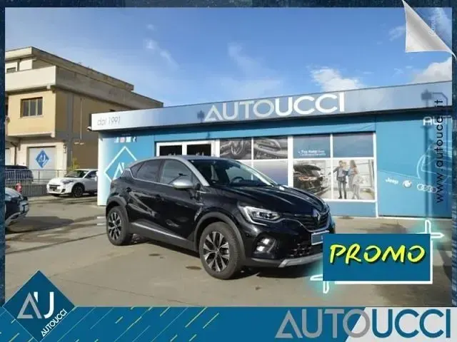 Usata Renault Captur Techno 91 CV (66 kW) 2024 Nero tetto grigio SUV