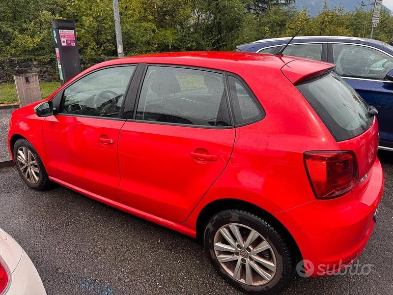 Usata VW Polo Highline 90 CV (66 kW) 2016 Rosso Berlina