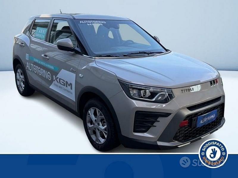 Usata Ssangyong (KGM) Tivoli 135 CV (99 kW) 2025 Grigio SUV
