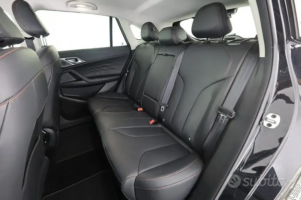 Usata MG HS Luxury 170 CV (125 kW) 2025 Nero SUV