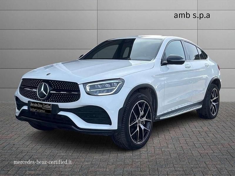 Usata Mercedes GLC300e Premium 306 CV (225 kW) 2023 Bianco Coupé