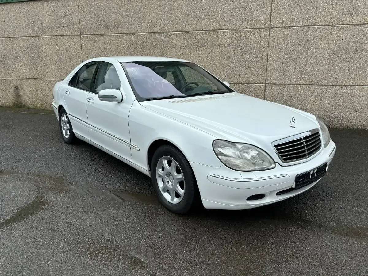 Usata Mercedes S430 279 CV (205 kW) 2000 Bianco Berlina