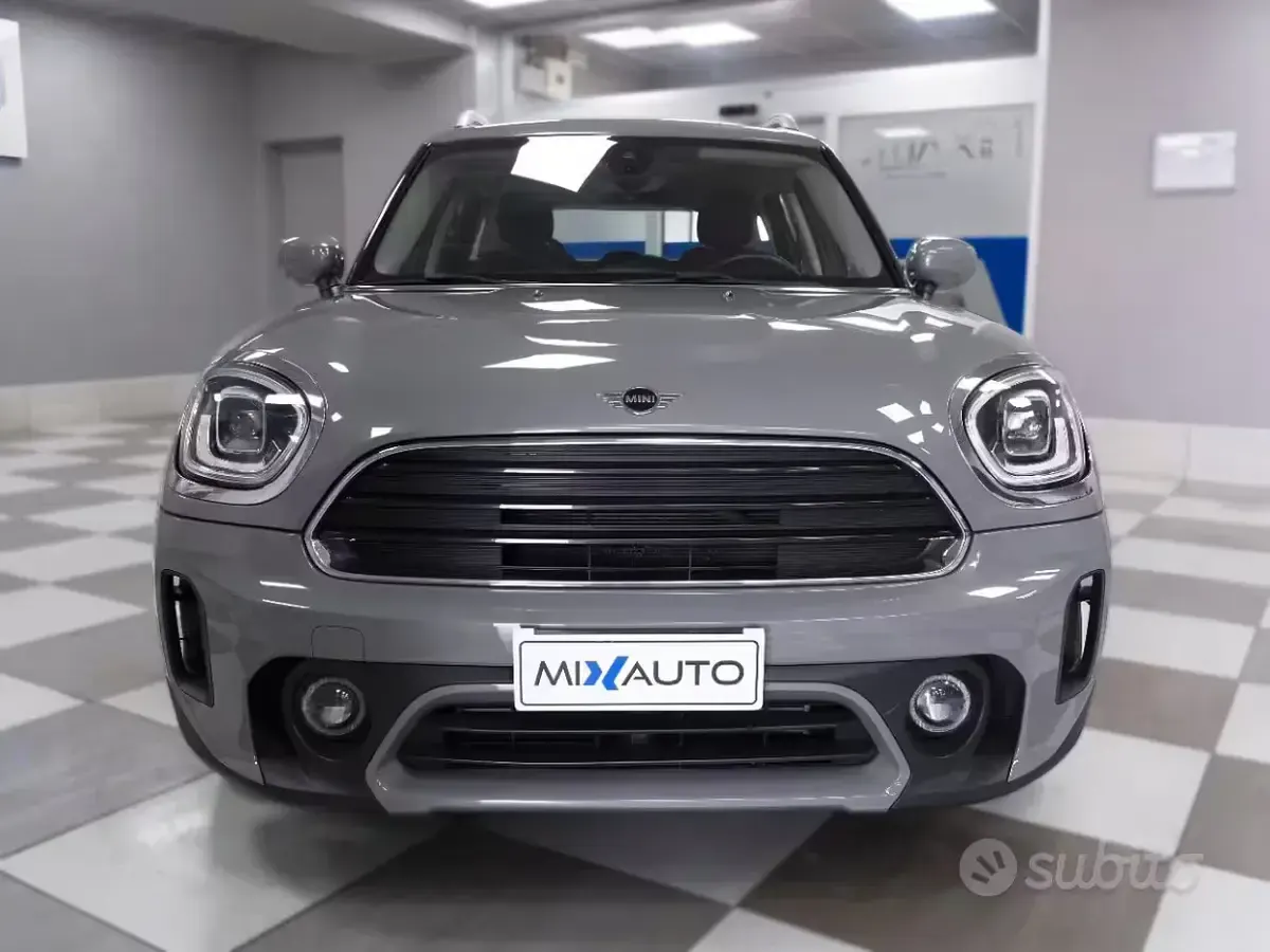 Usata Mini Cooper D Countryman Essential 150 CV (110 kW) 2022 Grigio SUV