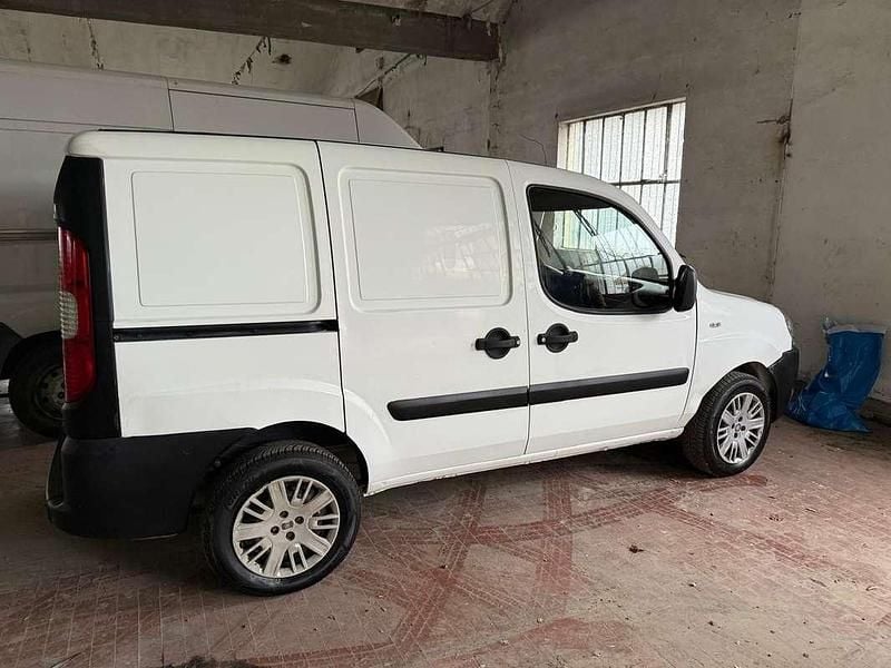 Usata Fiat Doblò Dynamic 84 CV (61 kW) 2008 Monovolume