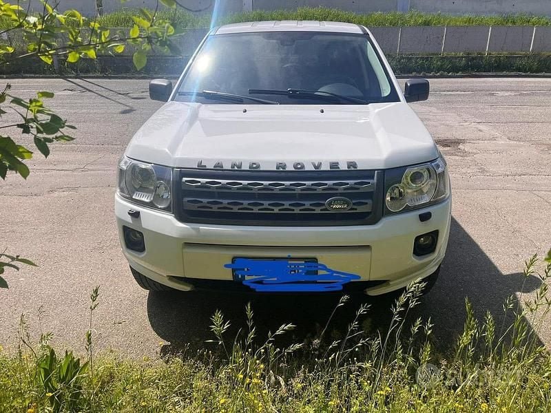Usata Land Rover Freelander 2 S 150 CV (110 kW) 2012 Bianco SUV