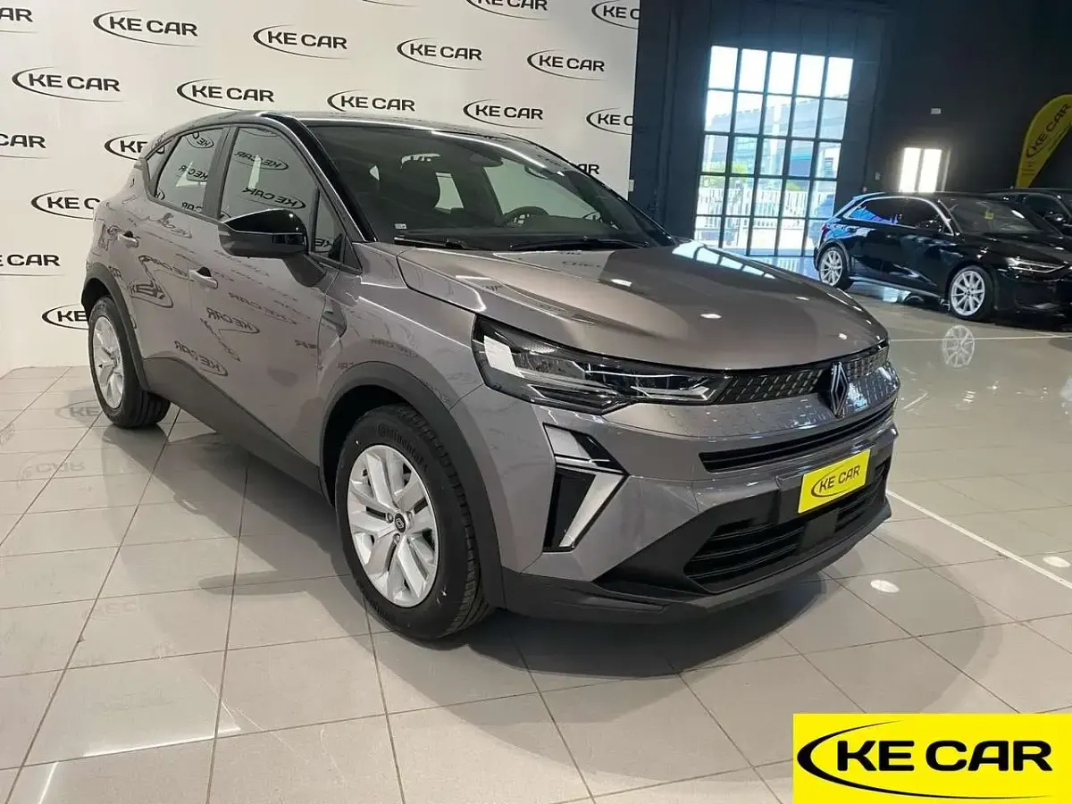 Nuova Renault Captur Evolution 122 CV (89 kW) 2026 Grigio SUV