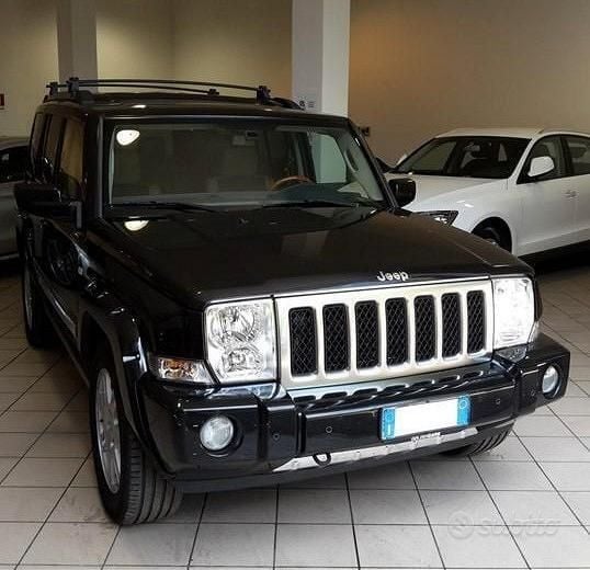 Usata Jeep Commander Overland 218 CV (160 kW) 2007 Nero SUV