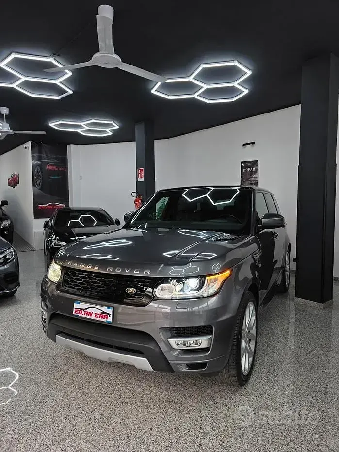 Usata Land Rover Range Rover Sport HSE Dynamic 249 CV (183 kW) 2015 Grigio SUV