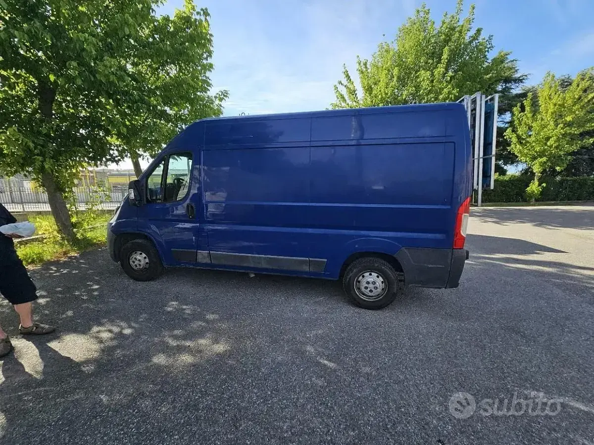 Usata Peugeot Boxer 101 CV (74 kW) 2014 Furgone