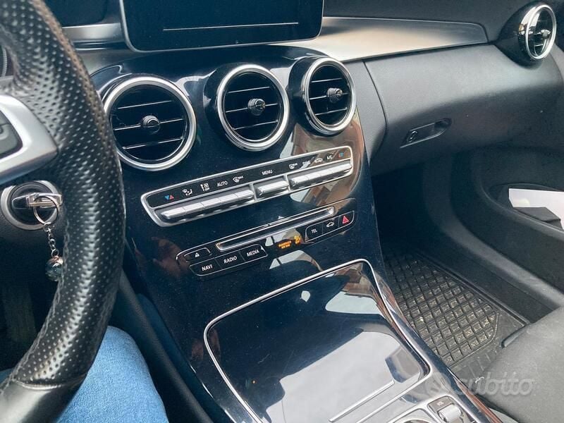Usata Mercedes C220 170 CV (125 kW) 2017 Grigio Station wagon