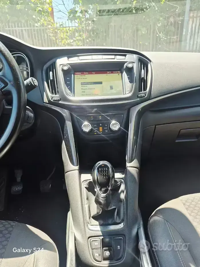 Usata Opel Zafira Tourer 134 CV (98 kW) 2017 Bluazzurro Monovolume