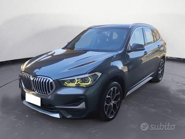 Grigio Usata 2021 BMW X1 xLine SUV | 24.045 € (Buon prezzo) - Immagine 1/4