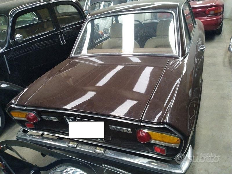 Usata Lancia Fulvia 88 CV (64 kW) 1970 Marrone Utilitaria