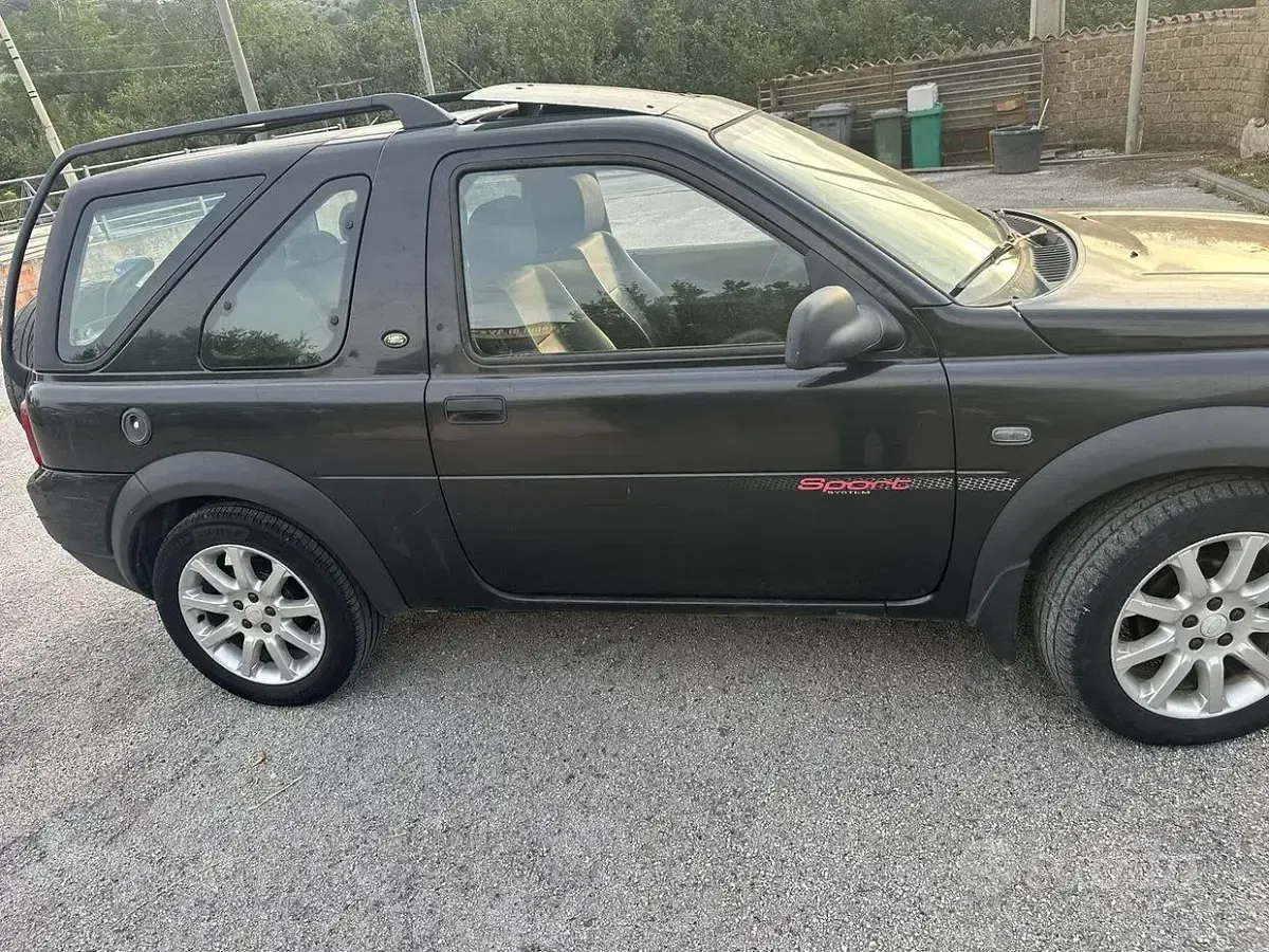 Usata Land Rover Freelander 111 CV (81 kW) 2004 SUV