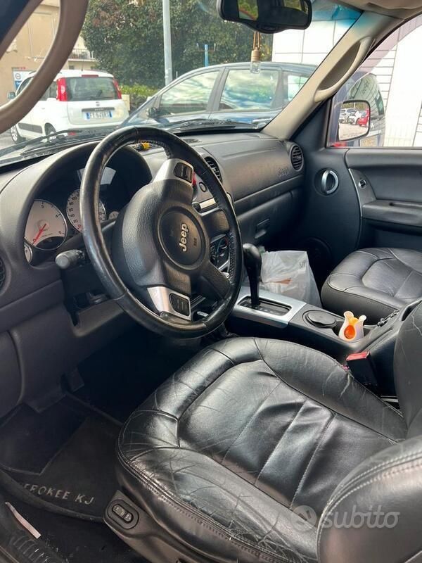 Usata 2003 Jeep Cherokee SUV | 4000 € (Ottimo prezzo) - Immagine 1/4