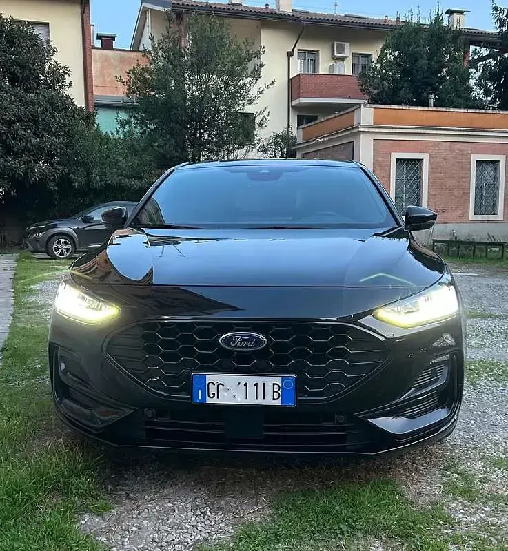 Usata Ford Focus ST-Line 125 CV (91 kW) 2023 Berlina