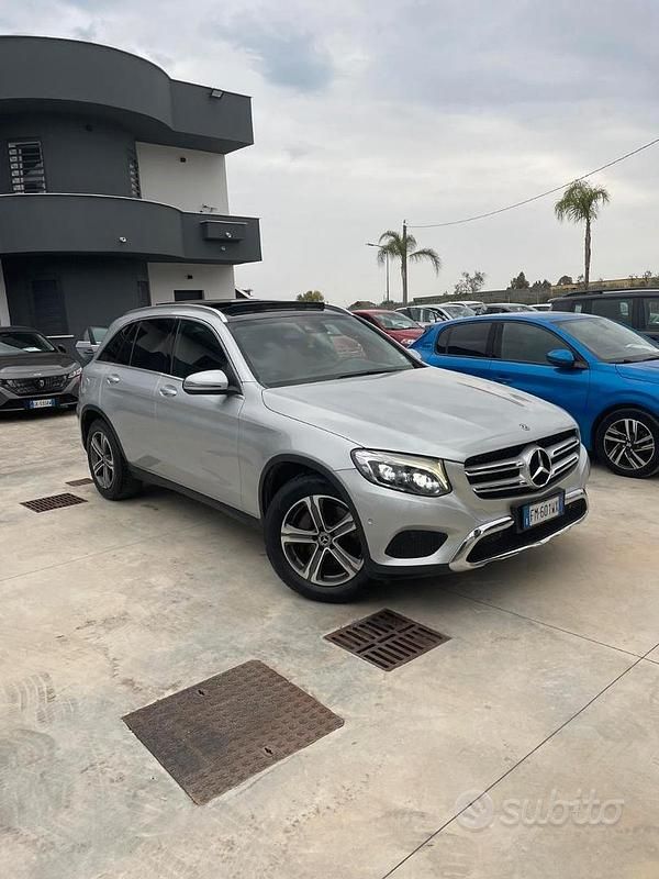 Usata Mercedes GLC220 170 CV (125 kW) 2018 Grigio SUV