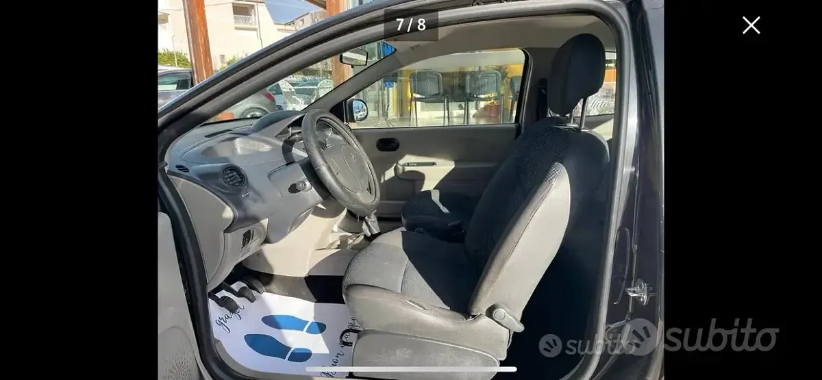 Usata Renault Twingo 64 CV (47 kW) 2008 Nero Utilitaria