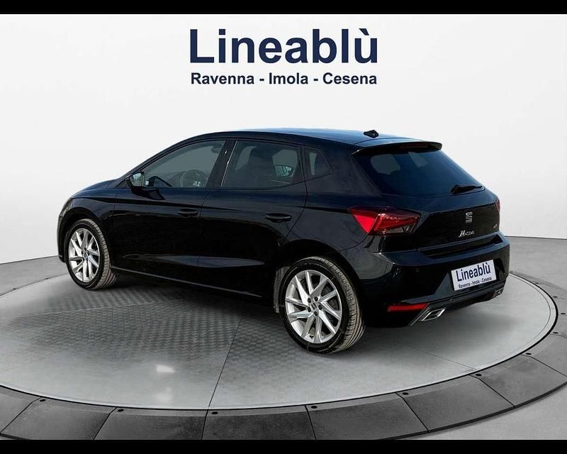 Usado Seat Ibiza FR 95 CV (69 kW) 2025 Negro Utilitario