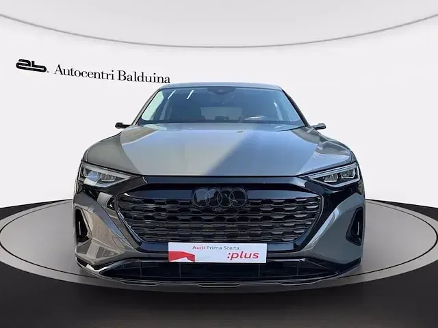 Usata Audi Q8 e-tron Advanced 300 kW (408 CV) 2024 Grigio chronos metallizzato SUV