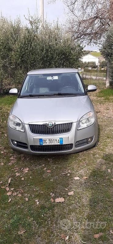 Usata Skoda Fabia 75 CV (55 kW) 2007 Grigio Utilitaria