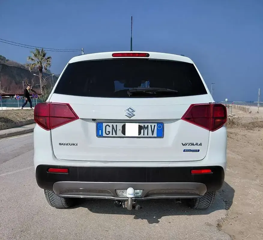 Usata Suzuki Vitara Cool 129 CV (94 kW) 2023 SUV