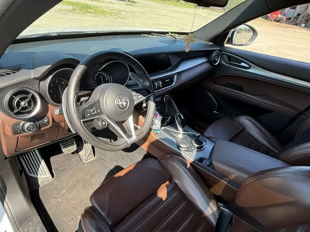Usata Alfa Romeo Stelvio Super 210 CV (154 kW) 2018 Bianco SUV
