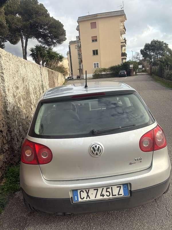 Usata VW Golf IV Sportline 140 CV (102 kW) 2005 Berlina