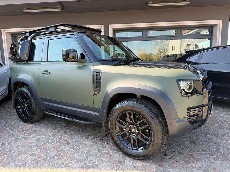 Usata Land Rover Defender 249 CV (183 kW) 2022 Nero santorini piu pellicola SUV